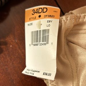 New With Tags Bali Nude Bra.  Never worn. Style DF3820
